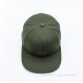Cappello a snapback a 6 pannelli in pelle
